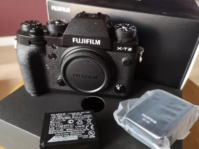 Fujifilm Fuji X-T2 24MP Digital SLR Camera - Black