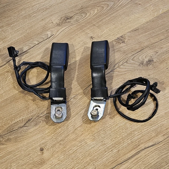 MAZDA RX7 FD3S Black Front Seat Belt Receivers Buckles Clips 19922002