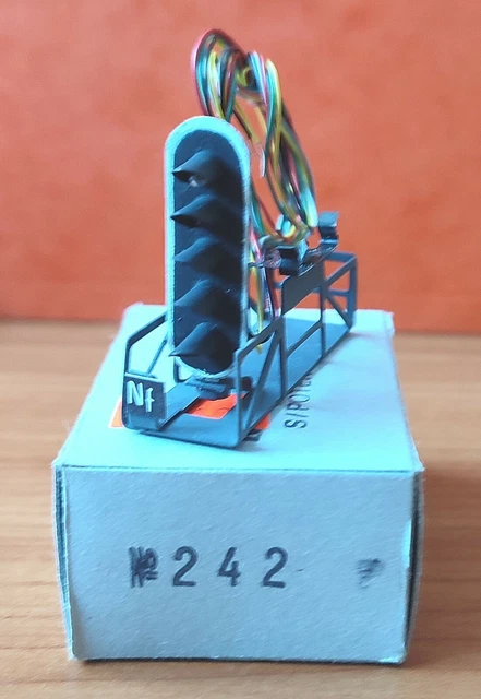 503113_9