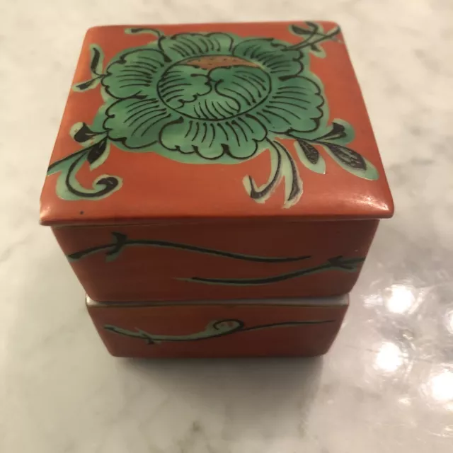 Vintage Painted Ceramic Trinket Jewelry Box 2 layers Rust & Green Floral