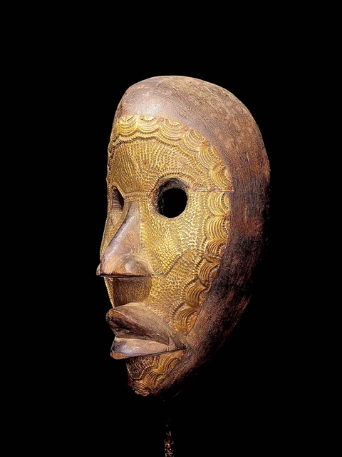 Vintage Hand Carved Wooden Tribal African Art Face Mask Dan Tribe-2676