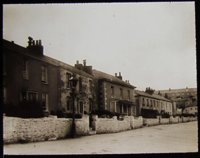 Glass Magic Lantern Slide HOUSES ON THE LUGGER PORTSCATHO C1890 PHOTO CORNWALL