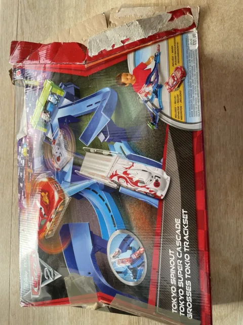 Disney Pixar Cars 2 Tokyo Spin Out Track Set with Mcqueen & extra SHU TODOROKI