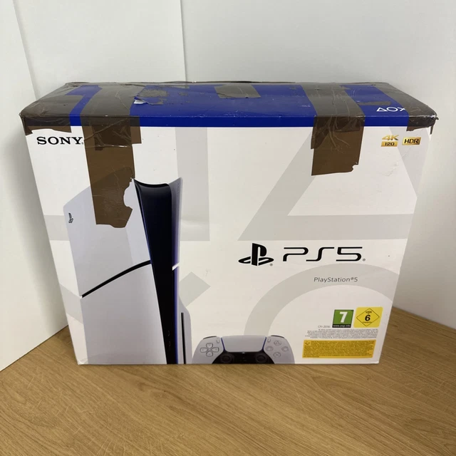 Spider-Man : les PS4 Pro et Slim collector se dévoilent en vidéo Spider-Man : les PS4 Pro et Slim collector se dévoilent en vidéo