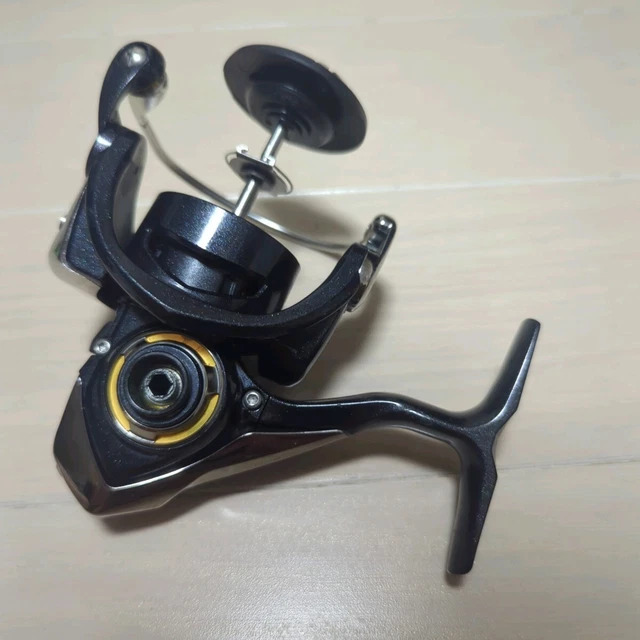 DAIWA LEGALIS LT 3000S-C-DH Spinning Reel Body, Used, Minor