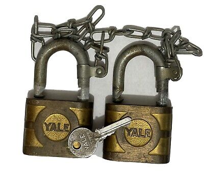 2 OLD Antique Vtg Brass Yale & Towne lock Y&T Pair Padlock W/ORIGINAL Key Locks
