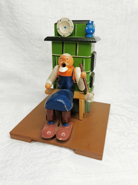 ALTER RÄUCHERMANN ERZGEBIRGE Holzfigur Opa am Ofen Ofenbank Pfeife ...