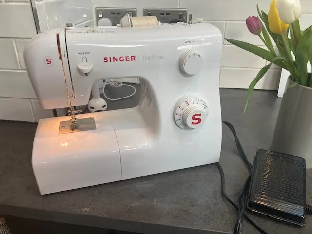 Singer sewing machine Traditional 2282 for sale in Co. Wexford for