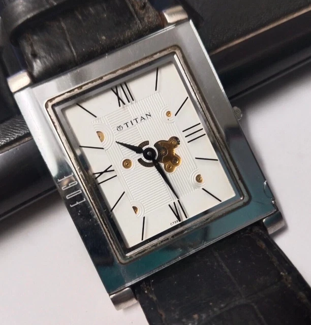 TITAN EDGE MENS Gent Wrist Watch Quartz Excellent Working Classic Slim