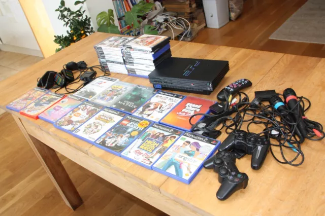 SONY PlayStation2 PS2 Console SINGSTAR, 35 Games BUZZ, 2 Controllers, EYE TOY PL