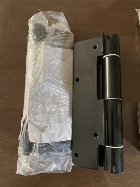 Tops Stair Parts Baluster Metal post cap and hingers with Screws 2
