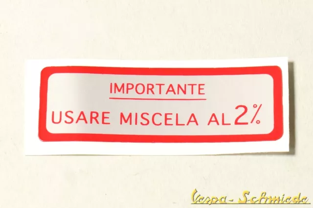 VESPA Aufkleber Tank "Usare Miscela al 2%" - Rot / Groß - V50 PK PX PV GS 1:50