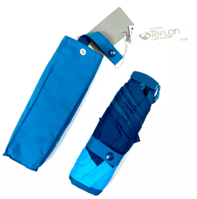 Samsonite Compact Flat Manual Umbrella