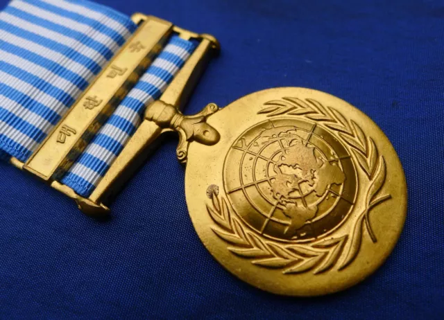 UNITED NATIONS SERVICE MEDAL for KOREA 1950; SOUTH KOREA MILITARY FORCES ISSUE.