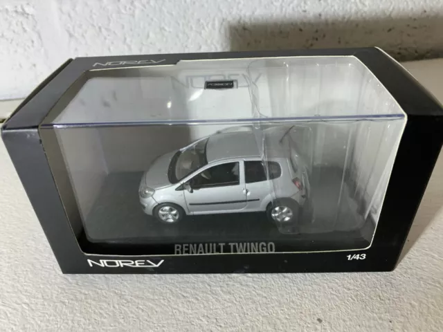 Twingo miniature top