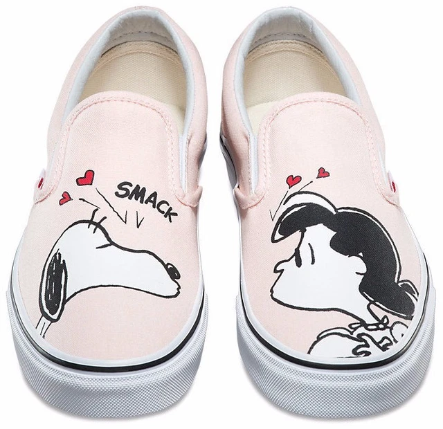 VANS X PEANUTS - Classic Slip On | Kids Shoes | Snoopy Lucy  display picture 3