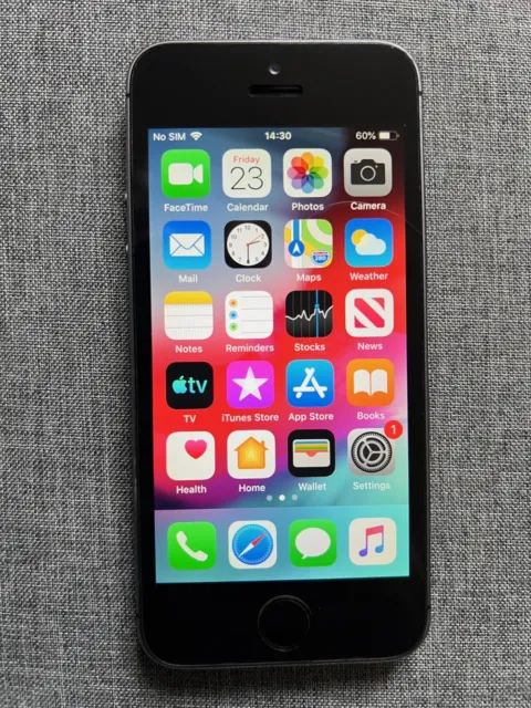 Apple iPhone 5s - 16GB - Space Grey (Unlocked) Smartphone.