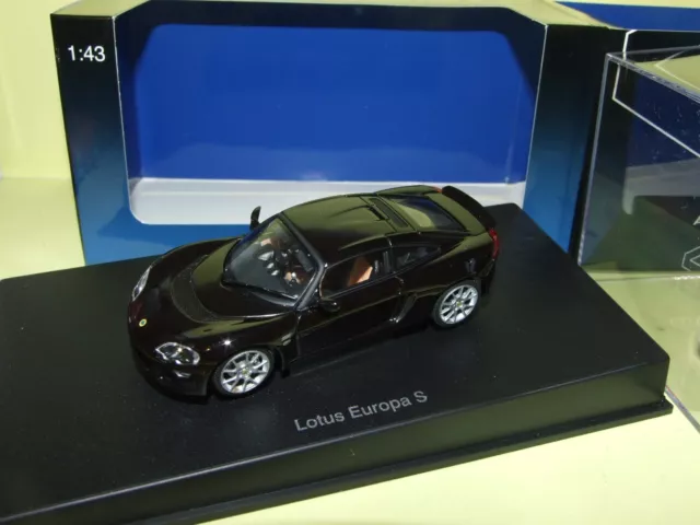 LOTUS EUROPA S Noir AUTOART 1:43 