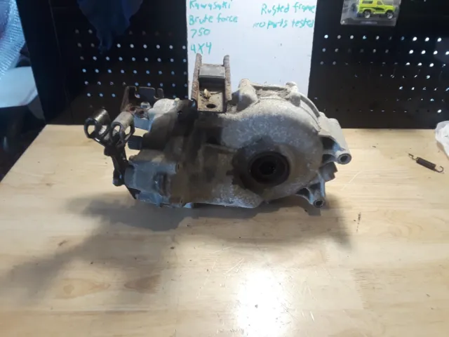 2006 Kawasaki Brute force 750 4x4, rear differential gearbox transfer case #3900