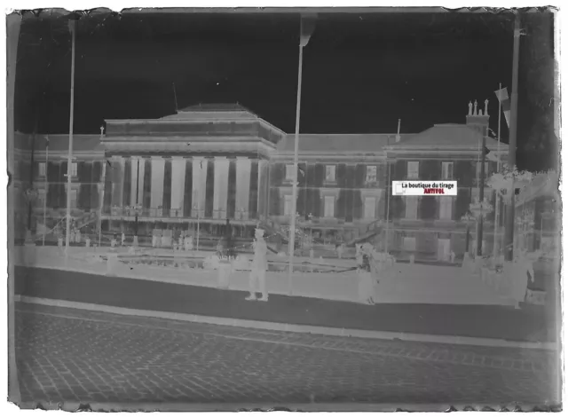 Tours, Palais de Justice, Plaque verre photo, négatif noir & blanc 6x9 cm 2