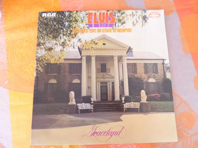 Elvis Presley Recorded Live On Stage In Memphis LP 33t RCA Victor APL1 0606 1977
