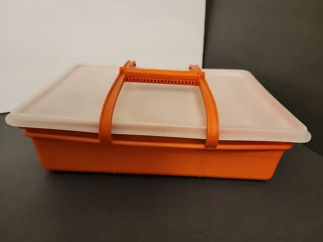 Vintage Tupperware Tuppercraft XL Sew/Craft/Tackle Box Organizer