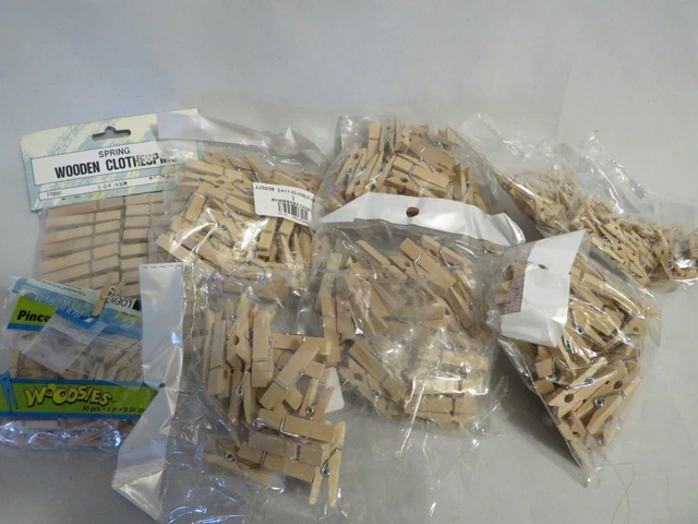 Lote Miniatura Artesanal Ropa de Madera Alfileres de Metal Resortes Muñecas 3 Tamaños Nuevo