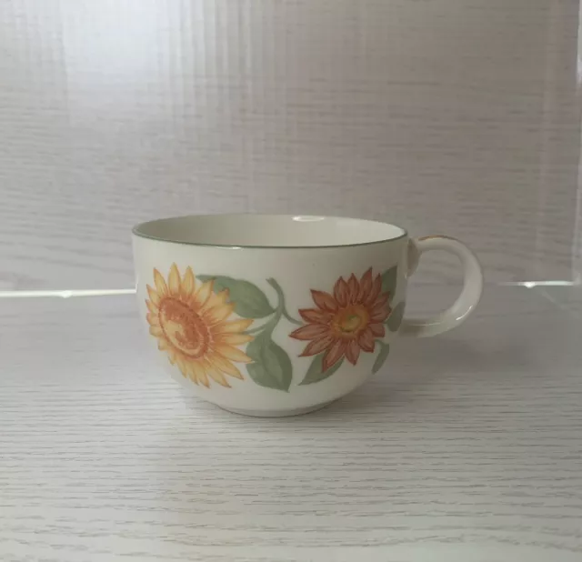 Royal Doulton  Vintage Expressions Sunburst English China Tea Cup