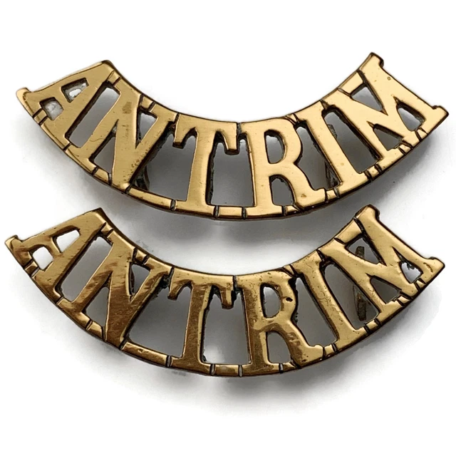 Original Antrim RGA Irish Militia Royal Garrison Artillery Shoulder Title Badge