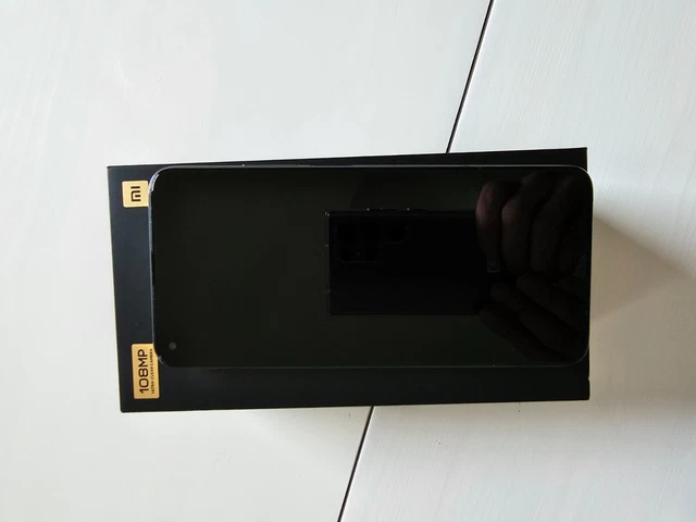 Xiaomi Mi 10T Pro mit Smartwatch Xiaomi Mi Watch Lite