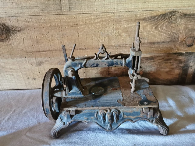 Machine à coudre New National - 1900 Art Nouveau