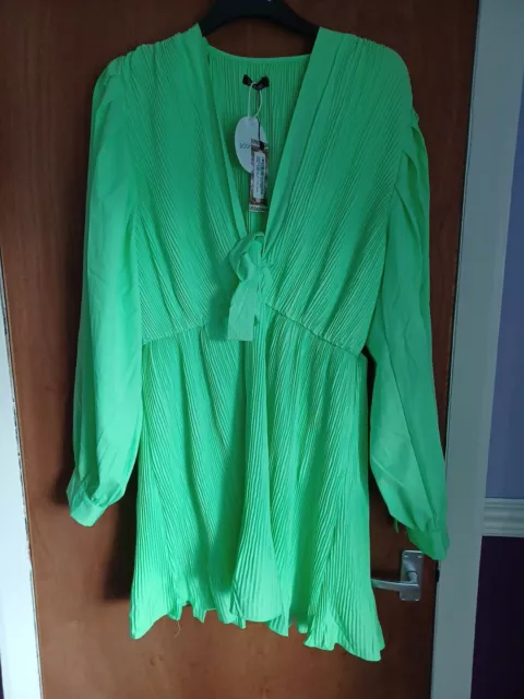 Boohoo Size 22 Lime Green Puff Sleeve Tie Front Skater Dress