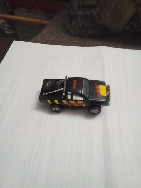 Tyco bandit slot car Nissan great condition Tyco bandit slot car Nissan great condition