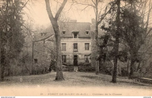 8132 cpa 95 Forêt de Saint Leu - Château de la Chasse
