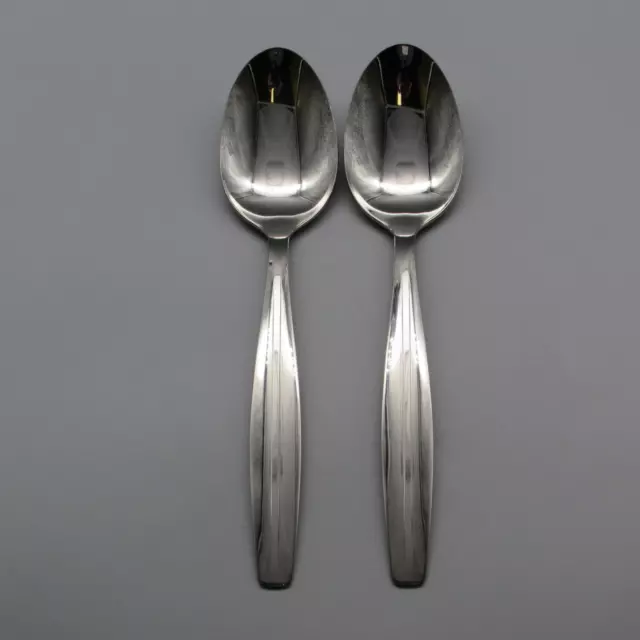 Oneida Stainless Arris Serving Spoons - Set of Two * USA Made