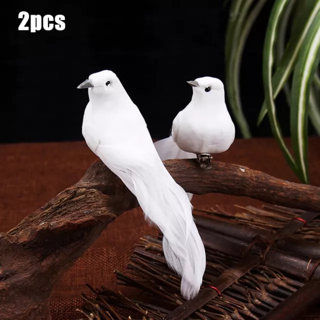 2 Stück weiße Schaumstoff Tauben als Deko Liebespaar mit Clip zum Aufhängen
