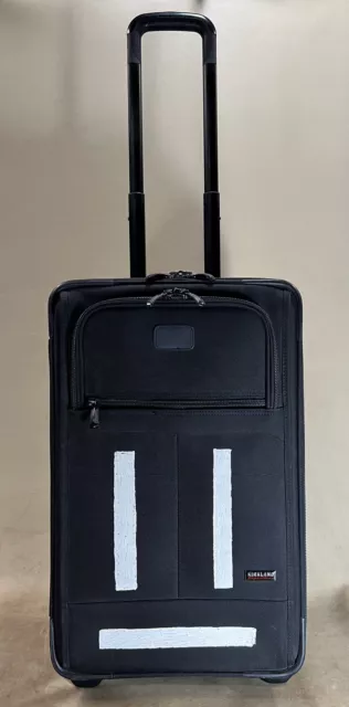 Kirkland Signature Black 22” Upright Expandable Wheeled Carry On Suitcase 515223