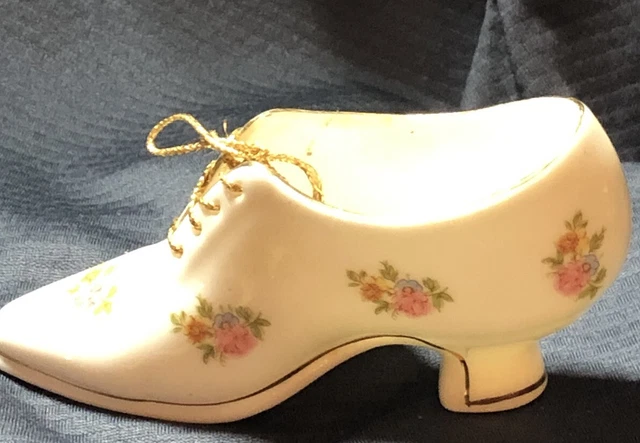 Vintage Porcelain Victorian Hand Painted Floral Miniature Shoe Nice