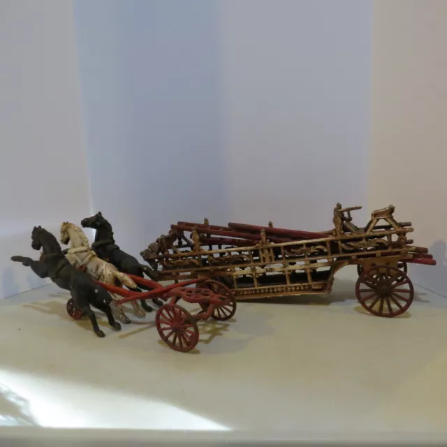 Cast Iron Ladder Truck with 3 Horses CI-013