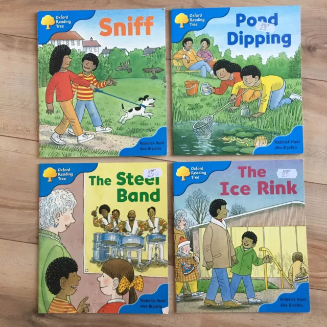Oxford Reading Tree: Stage 3: First Phonics: Pack Of 4 By Hunt And Brychta