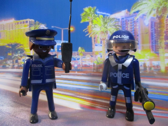 Playmobil Camion des policiers d'élite avec sirène et gyrophare