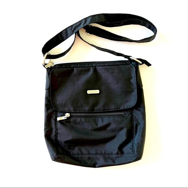 Baggallini Classic Black Nylon Crossbody Travel Bag Purse Organizer