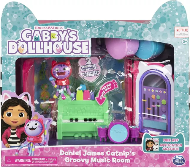 Gabby's Dollhouse, Gabby and Friends Figure Set with Rainbow Doll