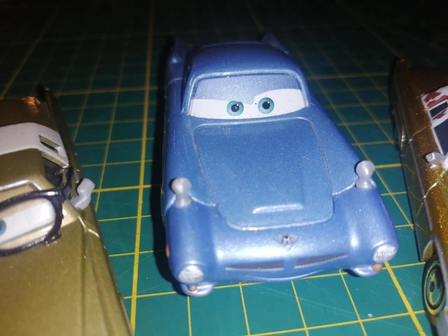 lot de  voitures cars disney pixar  mattel metal  d occasion 3
