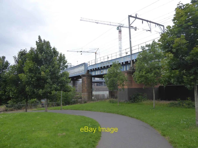Photo 6x4 Railway bridge over River Kelvin Partick The path leads to the  c2017