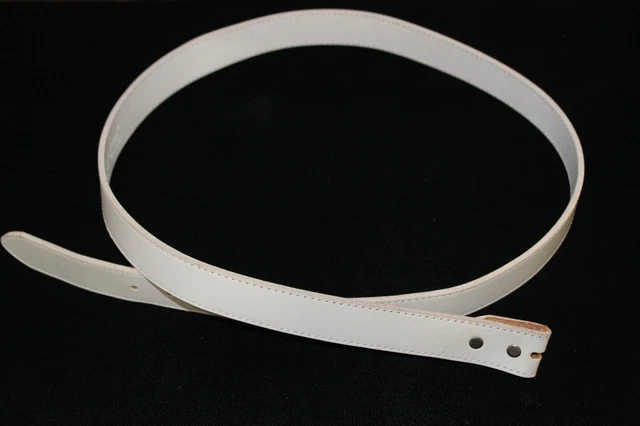 VINTAGE CHAMBERS SOLID WHITE LEATHER BELT WESTERN STITCHING sz 44 EUC