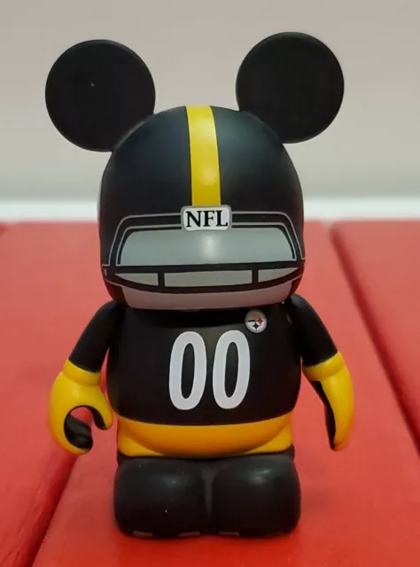 Disney Vinylmation American Football Nfl Series Pittsburgh Steelers Vinyl Figure
