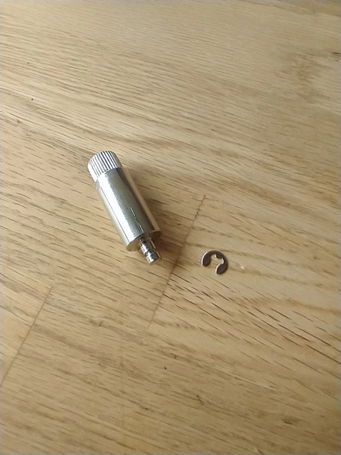 Bradley Smoker Replacement Bottom Hinge Pin BS611 BS815XLT with Clip