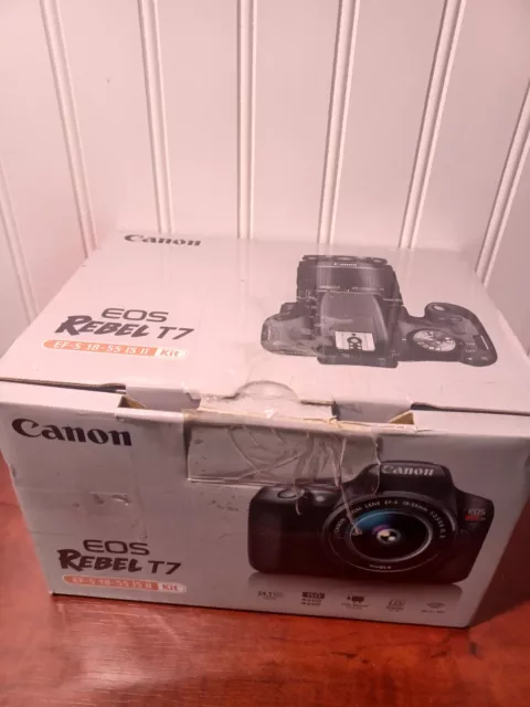 Canon EOS Rebel T7 EF-S 18-55mm IS II Kit