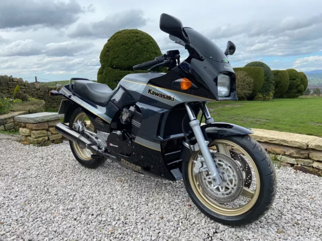 91 - H Kawasaki Gpz900R A8 - Remarkable Condition - Stunning Classic